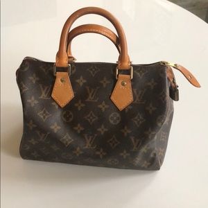 Louis Vuitton speedy 25